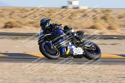 media/Nov-17-2024-CVMA (Sun) [[1fec520723]]/Race 12-Supersport Open/